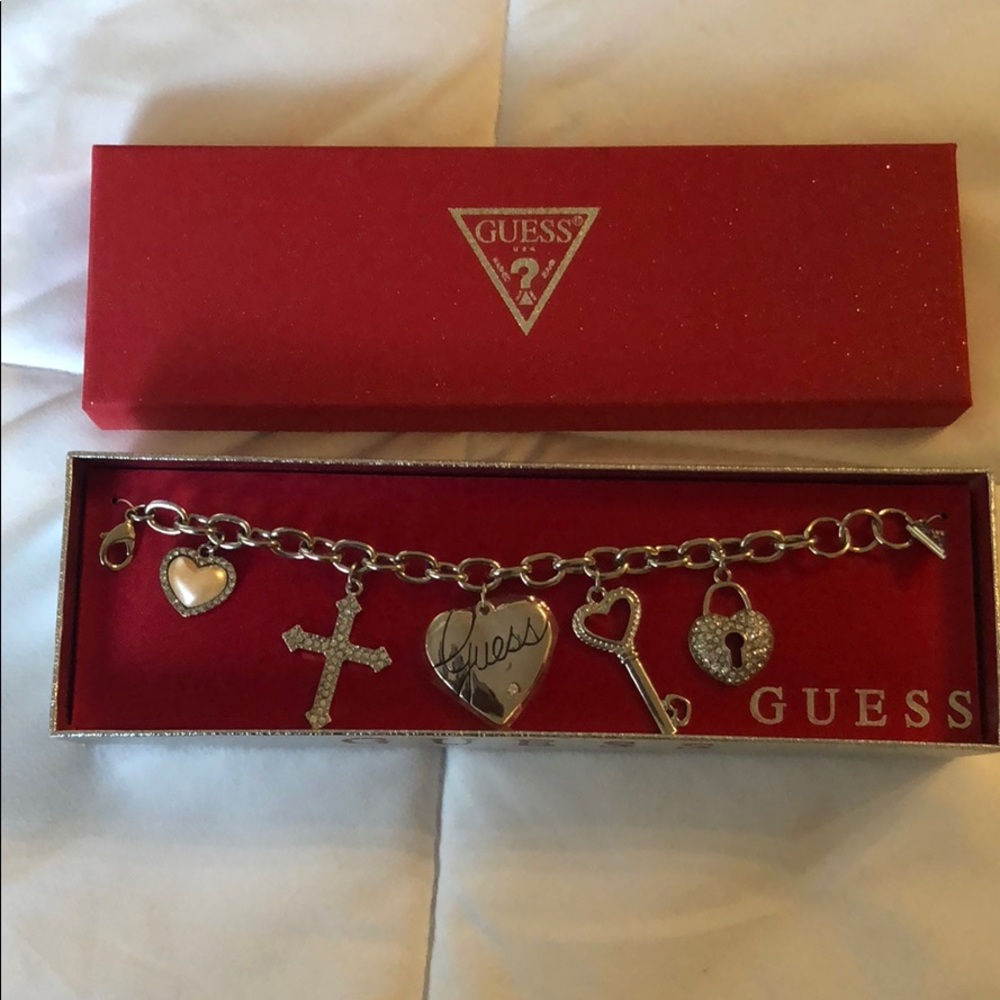 New Guess Charm Bracelet